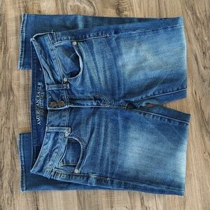 American Eagle Outfitters Women's Cropped Ankle Jeans - Medium Blue Wash